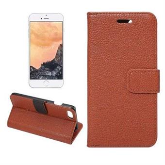 Leather Flip Case for iPhone 7 / iPhone 8 - Brown