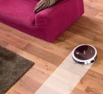 Vacuum cleaners / Cleaning robots