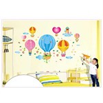 TipTop Wallstickers Colorful Cartoon Hot Air Balloon