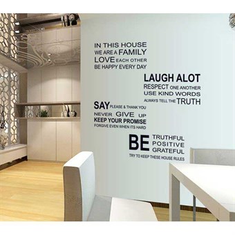 TipTop Wallstickers In This House We Are Family Love Each Other