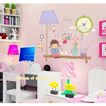 TipTop Wallstickers Cartoon Girl & Clock Pattern