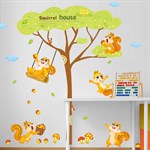 TipTop Wallstickers Squirrel House Pattern