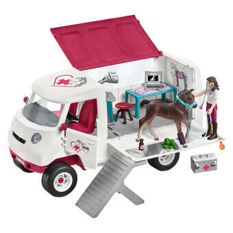 schleich HORSE CLUB Mobile Vet with Hanover Foal 4